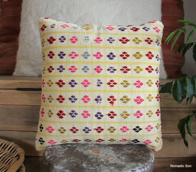 Vintage Handwoven Kilim Cushion Cover - Cream & Yellow Floral Motifs - image 1