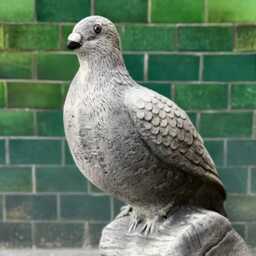 Concrete Dove Statue Stone Peaceful Bird Sculpture Handmade Figurine Outdoor Memorial Decoration Garden Pigeon Ornament Gift - thumbnail 4