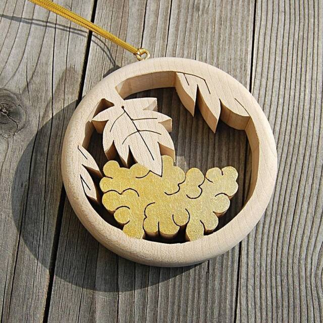 Gilded Maple Wood Grapes Decoration, Handmade Wall Art