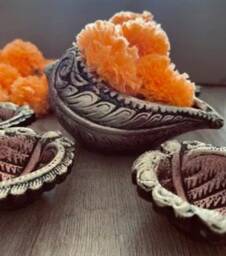 Terracotta Shankh Planters - Set Of 2 - thumbnail 2