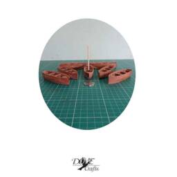 Tiny Wooden Rowing Boat Birthday Father's Day Gift Oak Carved Handmade Free P&p - thumbnail 3