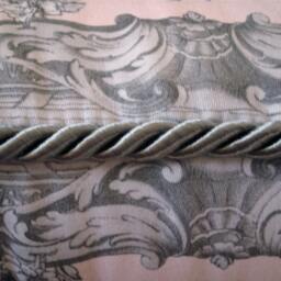 Baroque Pillow - Pink/Grey - thumbnail 3