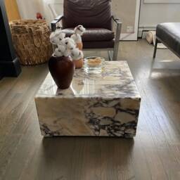 Handmade Calacatta Viola Marble Cube Coffee Table - thumbnail 2