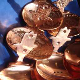 Moroccan Copper Wall Mounted Soap Dish Holder With Hamsa Hand - Various - thumbnail 2