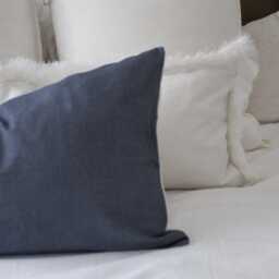 Navy Lumbar Pillow Cover, Cotton Rectangle Cushion For Farmhouse Decor - thumbnail 4
