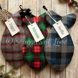 Personalized Plaid Cat Stocking Handmade Fish-Shaped Christmas Stocking - thumbnail 2