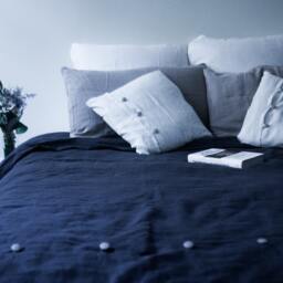 White Linen Cushion Cover Euro Pillow With Buttons - thumbnail 3