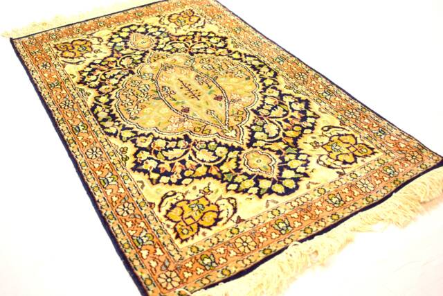 Luxury Handmade Rug Handwoven Persian Design Home Decorative Rug, 3x2 Sq.ft Size Silk On Cotton - image 1