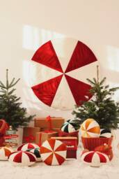 "Christmas Mat ""Red Candy" - thumbnail 1