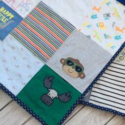 Memory Quilt, Baby Clothes Deposit, Remembrance Bereavement Gift, Keepsake Memorial Blanket, Custom T Shirt - thumbnail 4