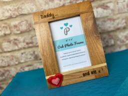 "Daddy & Me Oak Photo Frame - Mummy/Auntie Uncle Grandparents & Father's Day Gift Solid Wood 6x4"" Or 7x5" - thumbnail 1
