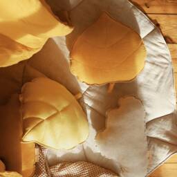 "Linen Leaf Pillow ""Mango" - thumbnail 3