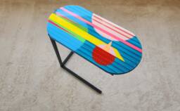 Abstract Resin Coffee Table Modern Acrylic C-Shape Side Table