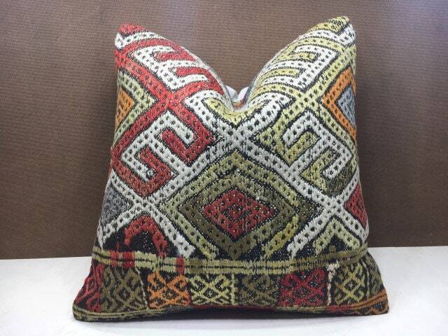 Vintage Turkish Kilim Pillow Cover, Handwoven Ethnic Throw, 20x20 - image 1