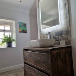 Bedford Reclaimed Wood Rustic Bathroom Vanity Unit - thumbnail 2