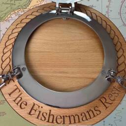 Large Mounted Cast Aluminium Nauticalia Porthole Clock - thumbnail 2
