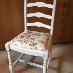 Sold Please Contact For Custom Orders - Dining Table & 6 Chairs, Floral Upholstry, 4 Dining Chairs 2 Carvers - thumbnail 2