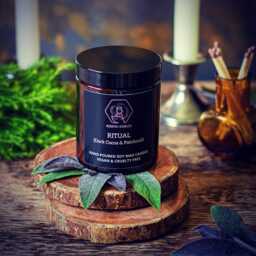 Cocoa, Violet & Patchouli Candle - Ritual Gothic Soy Wax - thumbnail 3