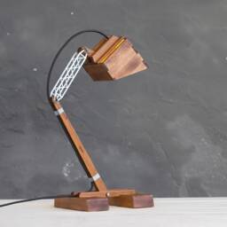 Articulated Wooden Desk Lamp Minimalist Home Office Lighting - thumbnail 3