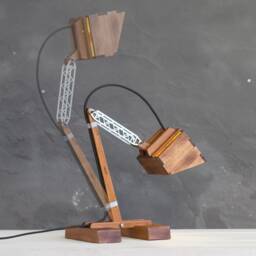 Articulated Wooden Desk Lamp Minimalist Home Office Lighting - thumbnail 2