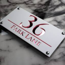 House Wall Plaques UK - Luxe A4 Chic D??cor Acrylic Modern Plaque Personalised Signs Matt White & Rose Gold 28cm X 14cm - thumbnail 1