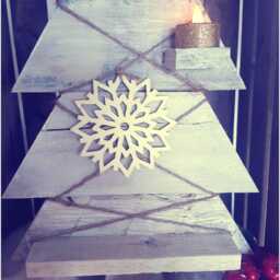 Reclaimed Wood Christmas Tree - thumbnail 2
