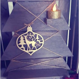 Reclaimed Wood Christmas Tree - thumbnail 3
