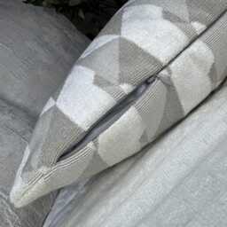 "Velvet Rectangle Cushion Cover 12""x20" - thumbnail 4
