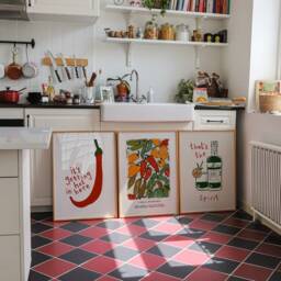 Set Of 3 Chili Pepper Prints, Print, Retro Wall Art, Kitchen Aesthetic Room Decor, Gallery Wall, Inspo, Unframed - thumbnail 2
