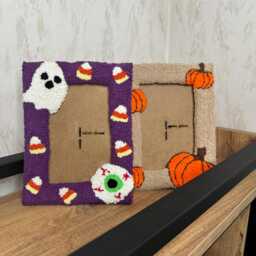 Handmade Halloween Punch Needle Picture Frame - Home Decor 4x6 Wall Art Hanging Tufted Photo Gift - thumbnail 2