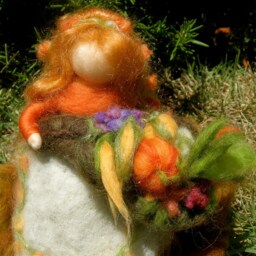 Needle Felted Art Doll Harvest Fairy Maiden With Cornucopia Thanksgiving Waldorf Inspired Wool Autumn Standing Doll - thumbnail 2