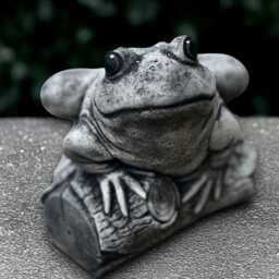Stone Frog Sculpture Concrete Animal Statue Outdoor Pool Figurine Frog Lover Gift Handmade Ornament Front Door Decoration Yard Art - thumbnail 2