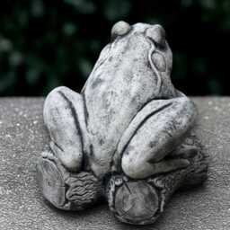 Stone Frog Sculpture Concrete Animal Statue Outdoor Pool Figurine Frog Lover Gift Handmade Ornament Front Door Decoration Yard Art - thumbnail 4