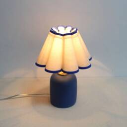 Handmade Scallop Burlap Lampshade With Navy Blue Ceramic Base - thumbnail 4