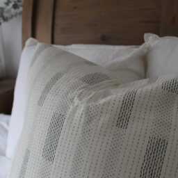 Strip White Cushion Cover in Cotton Farmhouse Country Style, 55x55cm - thumbnail 2