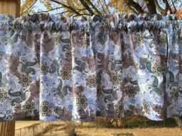 Paisley Kitchen Valance - Floral Brown, Blue, White Farmhouse Country Curtain - thumbnail 1