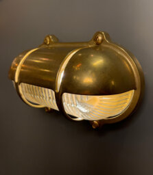Slatina Handmade Brass Nautical Wall Sconce - Ip64 Rated Outdoor Fixture For Coastal Exteriors & Bathroom Use