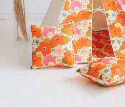 "Cushion ""Picnic With Flowers"