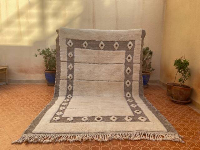 Handmade Brown & White Wool Mrirt Rug - 5.7 X 8.5 Ft Moroccan Berber Boho - image 1