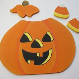 Welcome Bear, Pumpkin Suit, Door Hanger, Wall Decor, Teacher Gift, House Warming Gift - thumbnail 2
