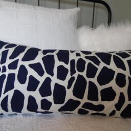 Clearancegiraffe.spots.blue.pillow Cover.animal Decor.white.decor Pillow Cover.cover.pillow Case.slipcovers.home Decor.nursery.kids - thumbnail 3