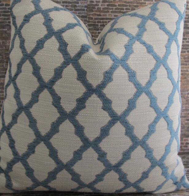 Designer Pillow Cover Lumbar, Chenille, Lattice, Light Blue - image 1