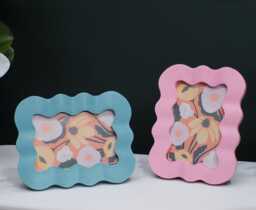 Retro Wavy Edged Photo Frame - Pink Or Aqua For 4x6 Inch Photos - thumbnail 1