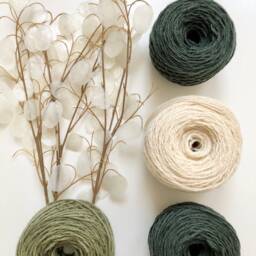 Large Green Wool Tapestry Wall Hanging - Modern Macrame Boho Art Handwoven Textile Decor With Fringe Natural Gradient - thumbnail 3