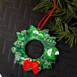 Circuit Board Wreath Ornament, Geeky Christmas Holiday Geek Decor, Computer Programmer Gift, Science Ornament - thumbnail 3