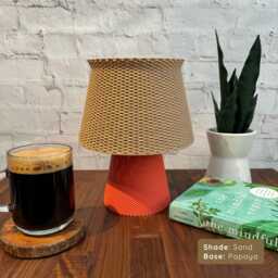Weave Patterned Table Lamp - Various Colours Scandinavian & Mid-Century Design Eco-Friendly 3D-Printed Home Lighting - thumbnail 2