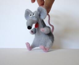 Needle Felted Animal , Felted Rat , Felted Miniature Mouse Sclupture