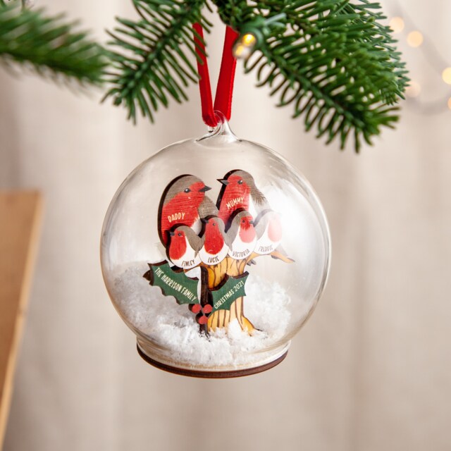 Personalised 3D Wooden Robin Family Bauble - image 1