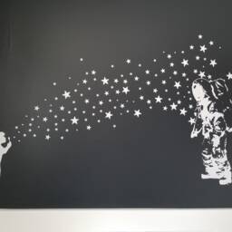 Wall Decal Astronaut & Heart Bubble Girl, Astronaut's Daughter Sticker, Banksy-Style Street Art, Graffiti - thumbnail 4