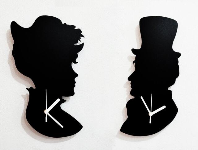 Old Fashioned Lady & Gentleman Set Of Vintage Silhouette - Wall Clock - image 1